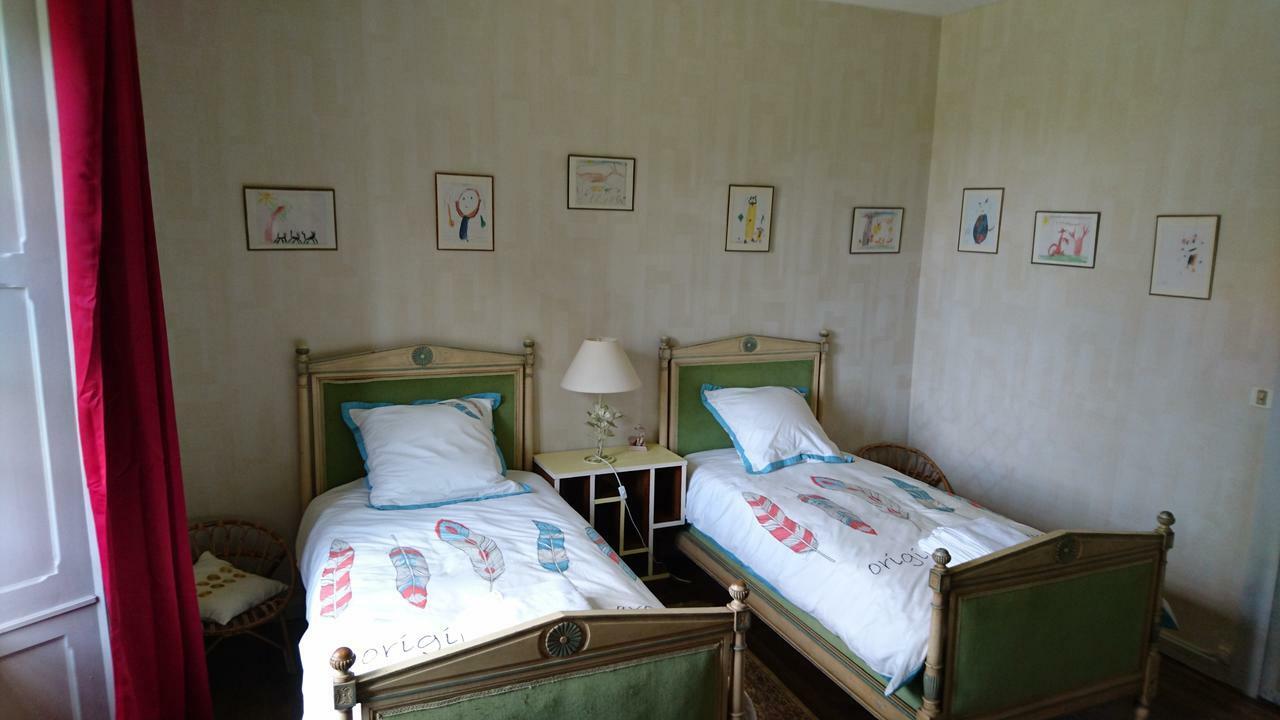 Bed and Breakfast Pierre Deluen Domaine De La Grange De Quaire Chassenon Екстер'єр фото